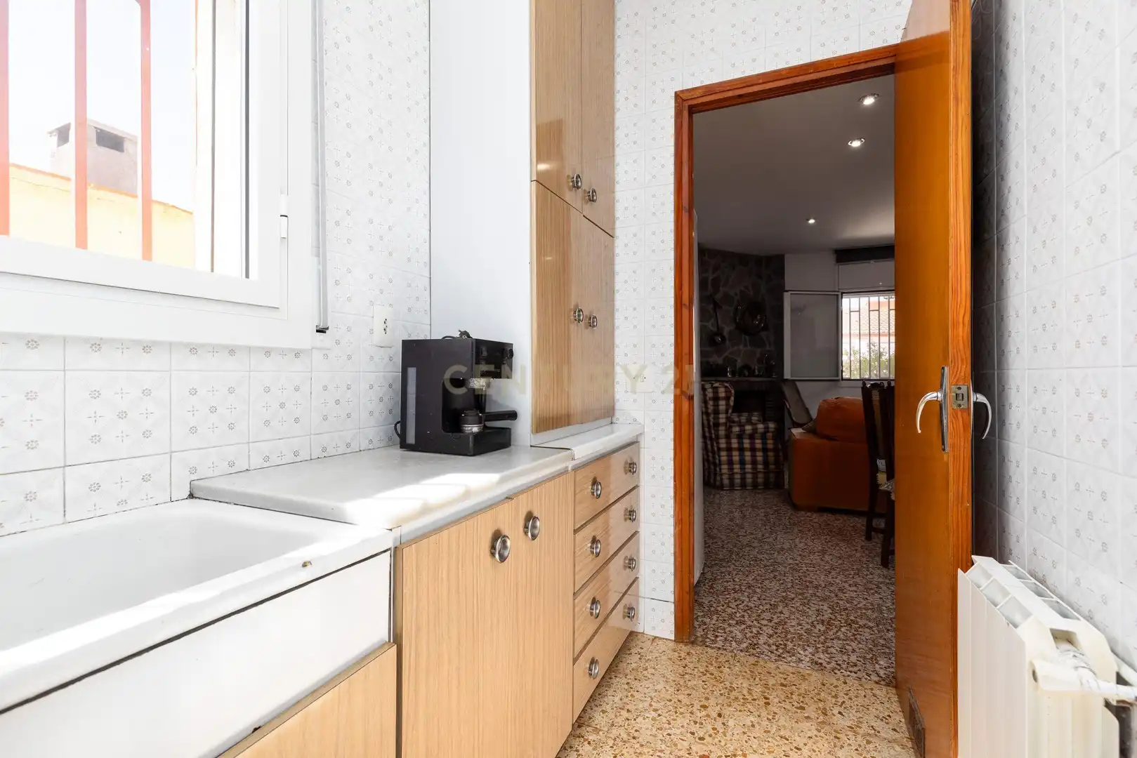 Cuina de Casa o xalet en venda en El Montmell amb Jardí privat i Traster
