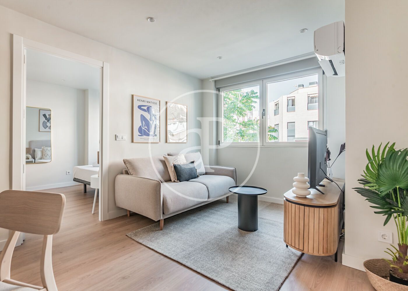 Living room of Flat to rent in  Madrid Capital  with Air Conditioner, Heating and Furnished