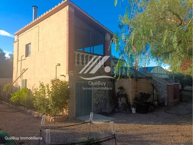 Finca rústica en Venta en El Milà