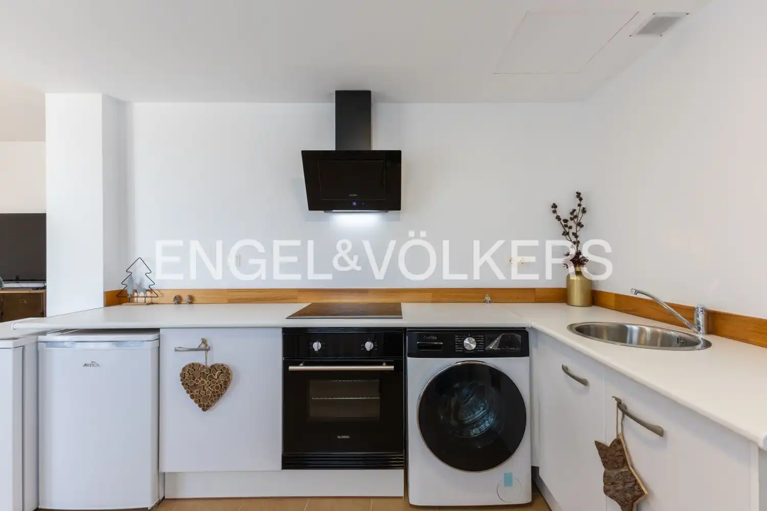 Kitchen of Attic for rent in Chóvar  with Heating, Terrace and Furnished