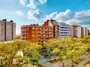 Àtic amb ascensor en venda a Ronda del Guinardó