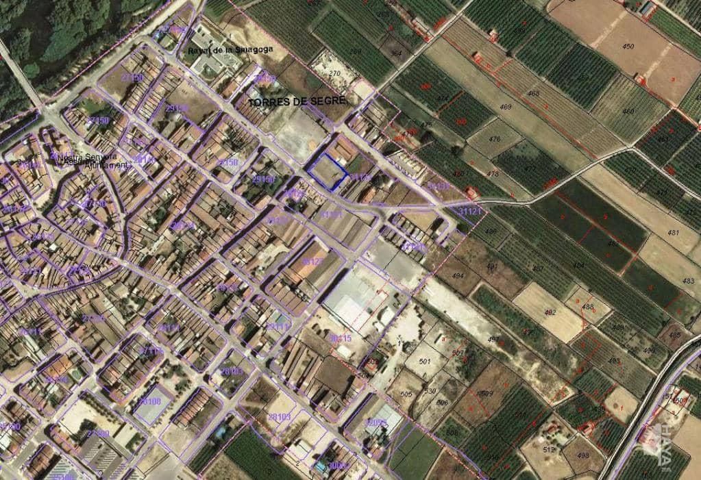 Nau industrial en venda a Carrer Lleida, Torres de Segre