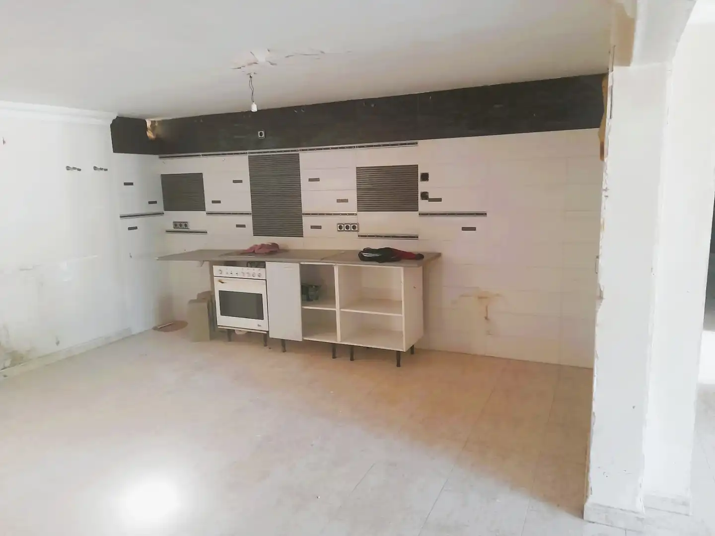 Kitchen of Houses for sale in Torrejón del Rey, Guadalajara