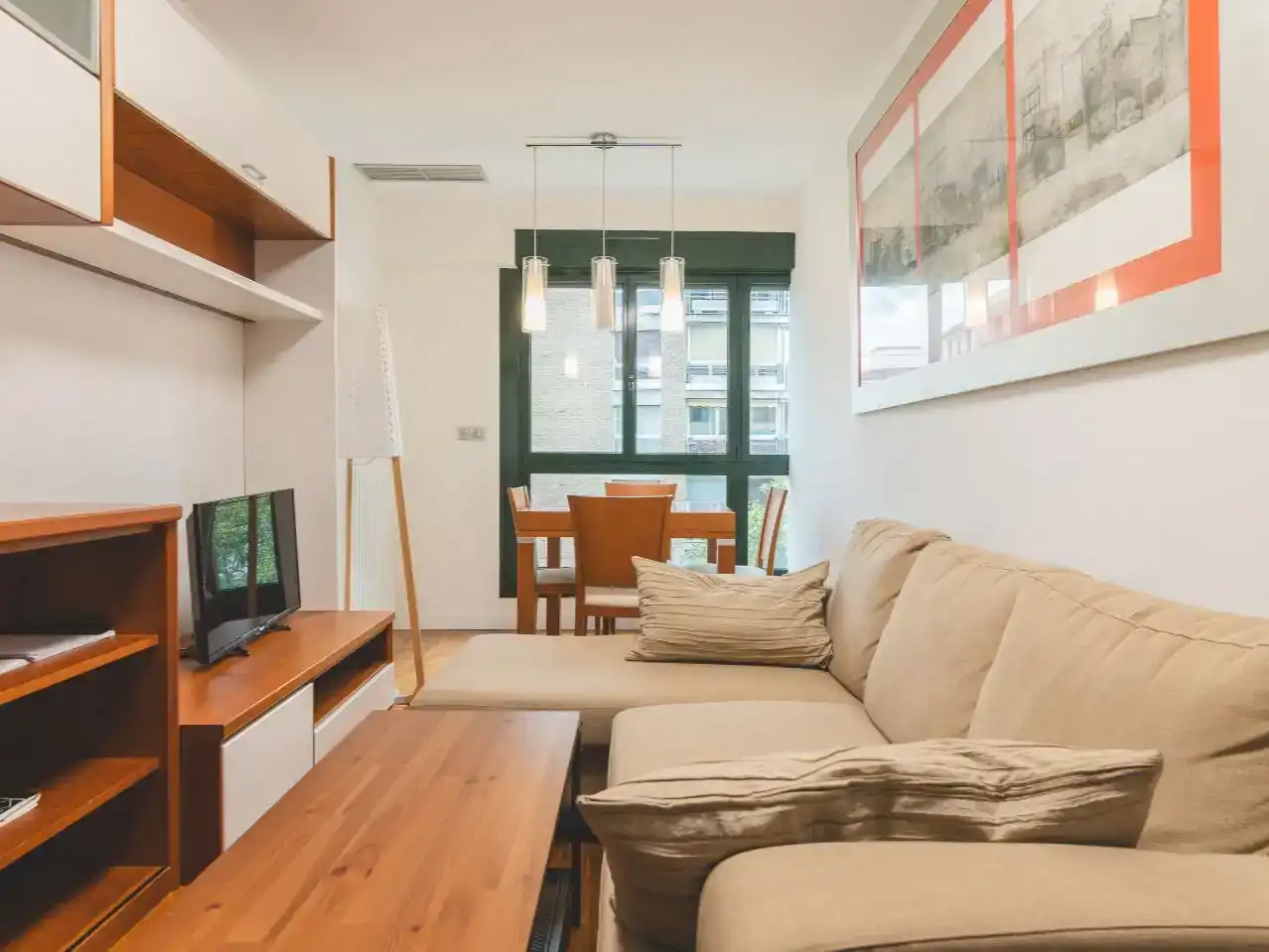 Sala d'estar de Pis en venda en  Pamplona / Iruña amb Aire condicionat, Parquet i Traster