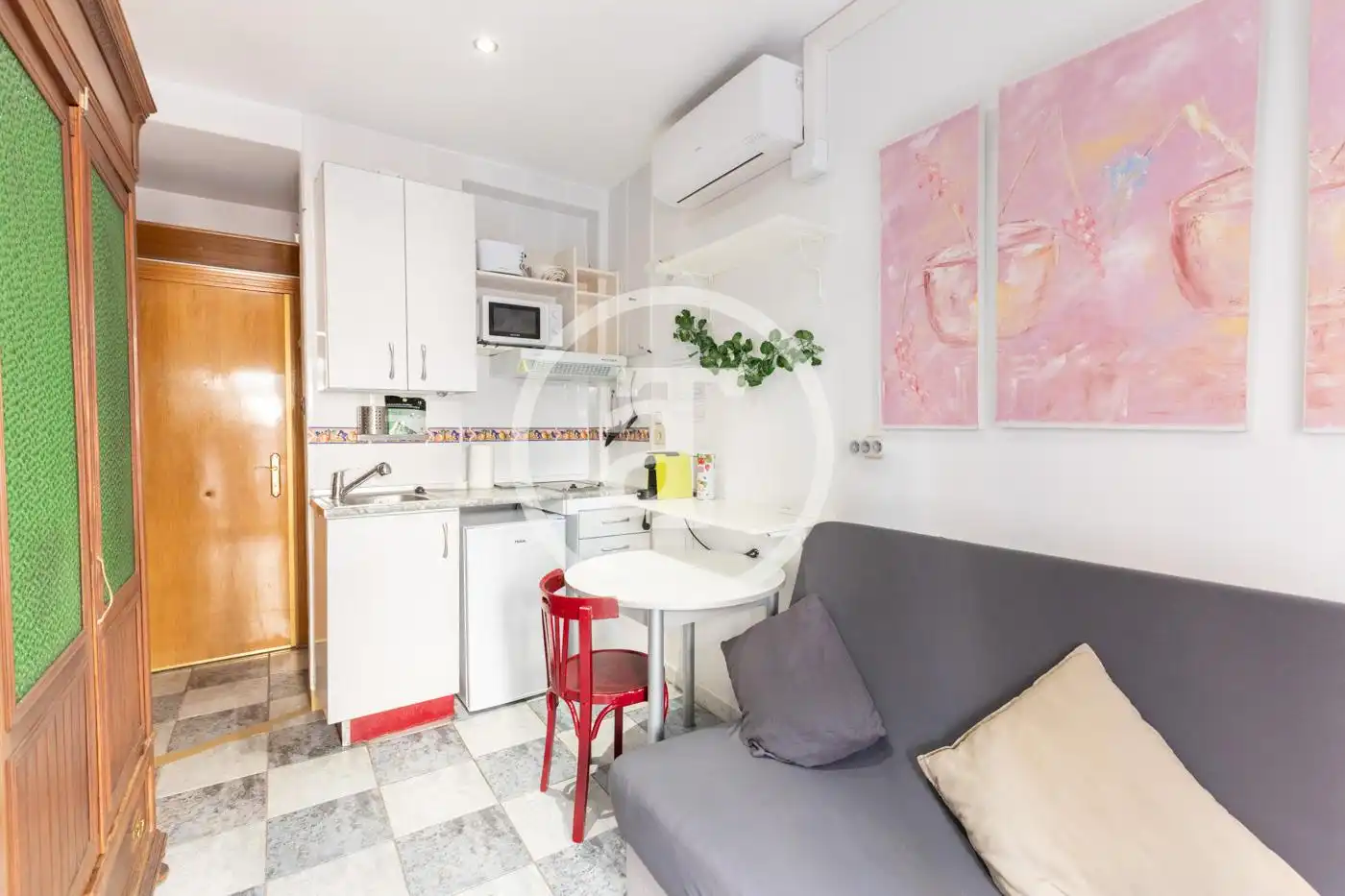 Flat with terrace to rent in Calle de Zurita, imagen 7