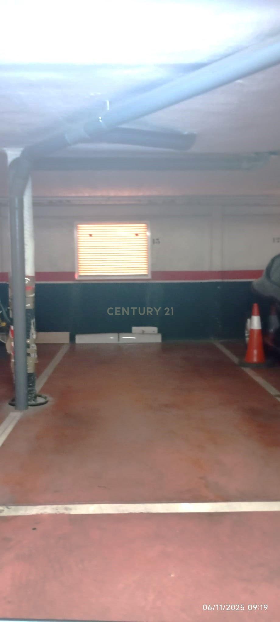 Dúplex en venda en Cobeña amb Aire condicionat, Jardí privat i Jacuzzi