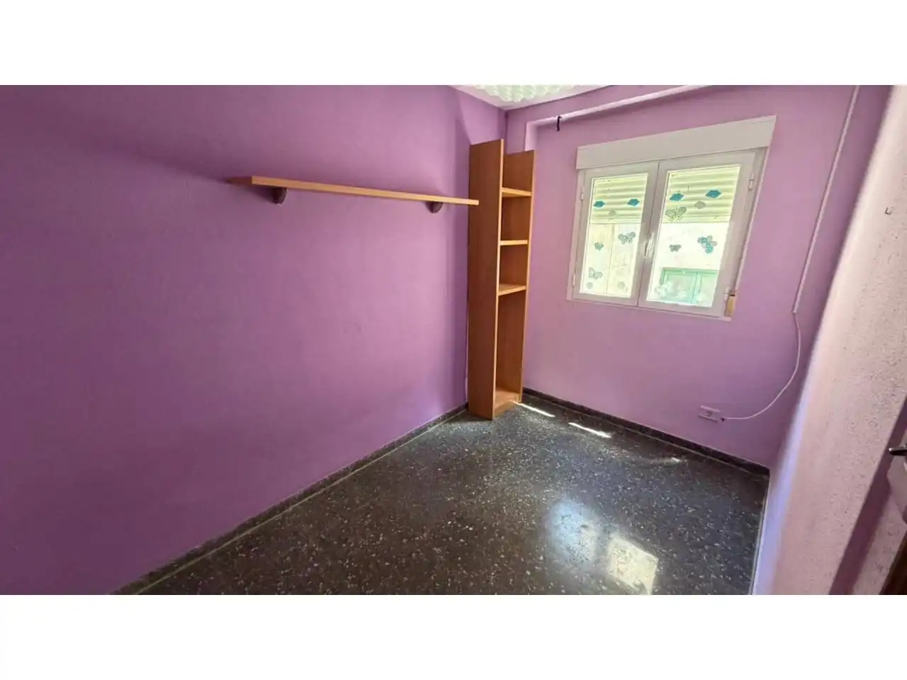 Dormitori de Pis en venda en Almansa amb Balcó