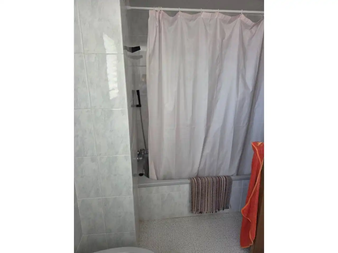Bany de Àtic en venda en Cunit amb Terrassa, Moblat i Balcó