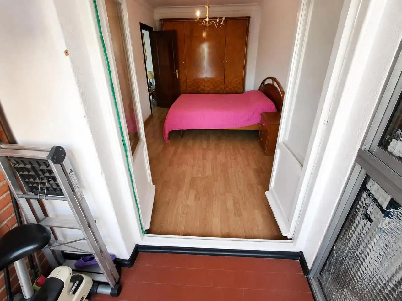 Habitación de Piso en venta en Zaragoza con Calefacción, Parquet y Terraza