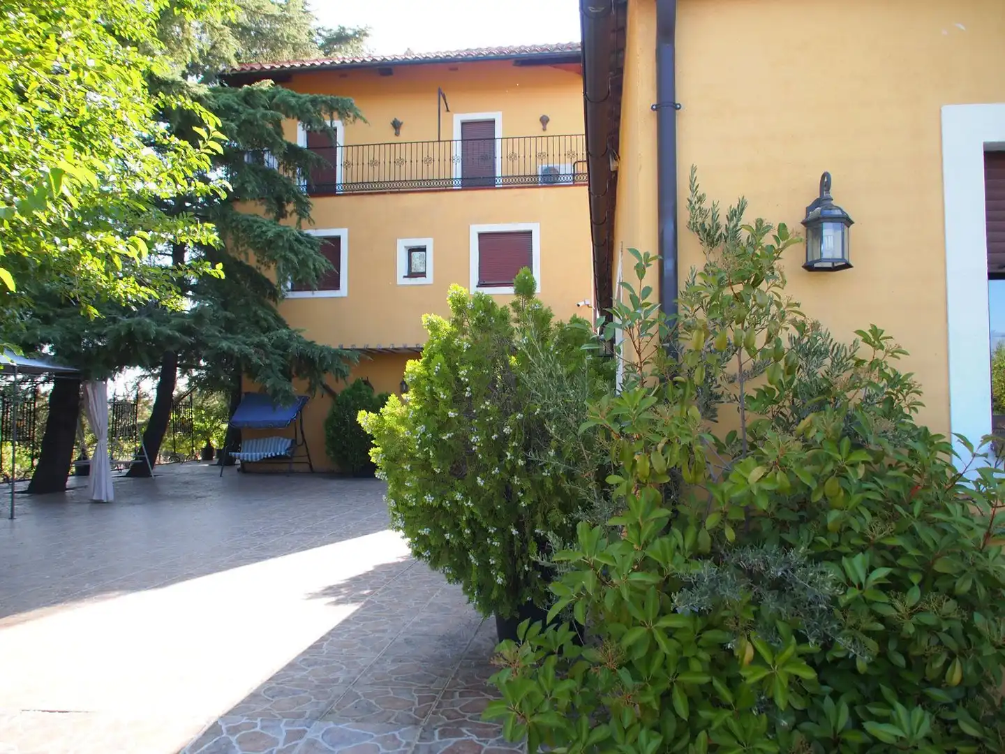 Außenansicht von Country house zum Verkauf in Velada mit Terrasse, Schwimmbad und Möbliert