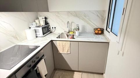 Foto 5 de Apartament de lloguer a La Font d'en Fargues, Barcelona Capital