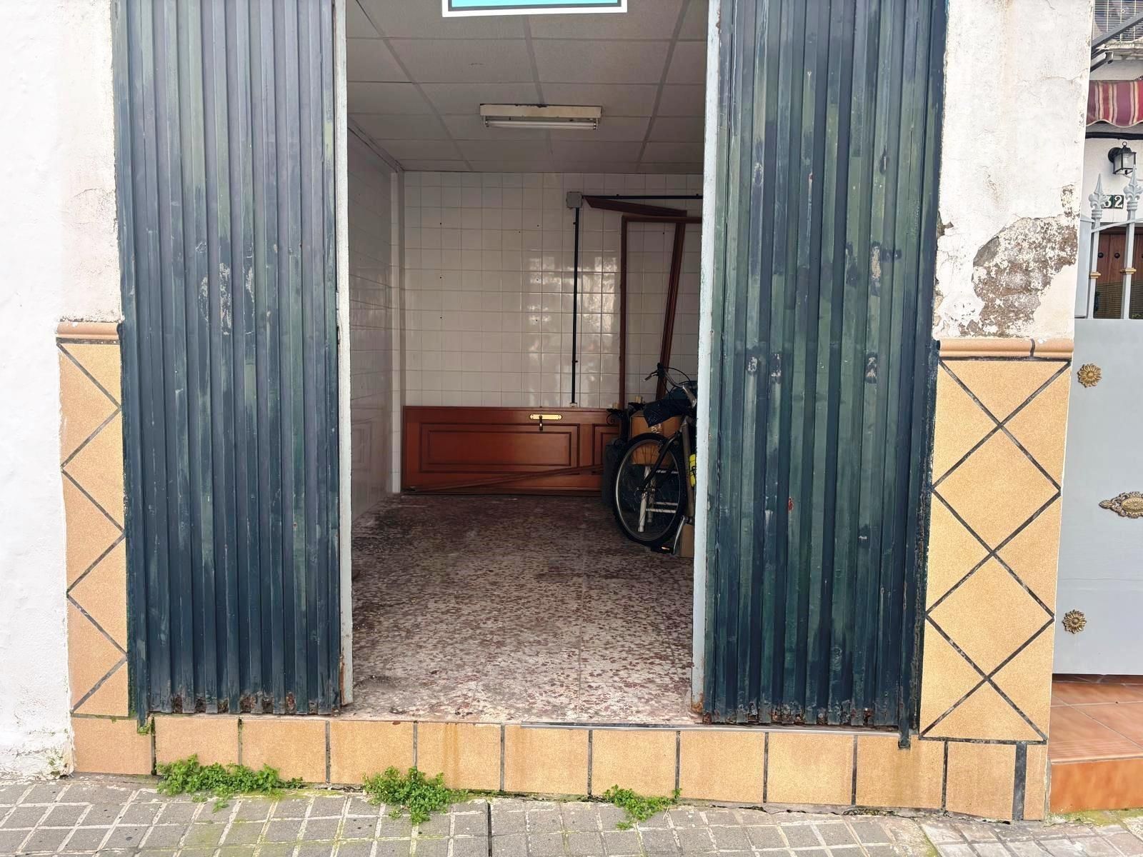 Garage for sale in Valencina de la Concepción