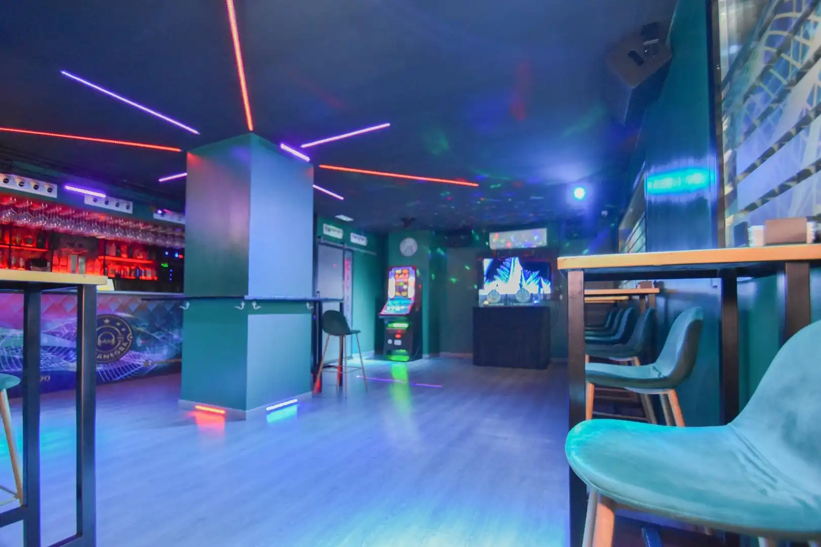 Business premises for transfer in Calle socrates 22, imagen 11
