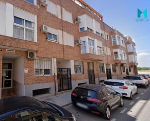 Vista exterior de Àtic en venda en Paiporta amb Terrassa