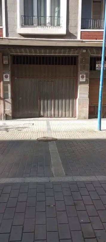 Local comercial en venda a Erialdea / Centro