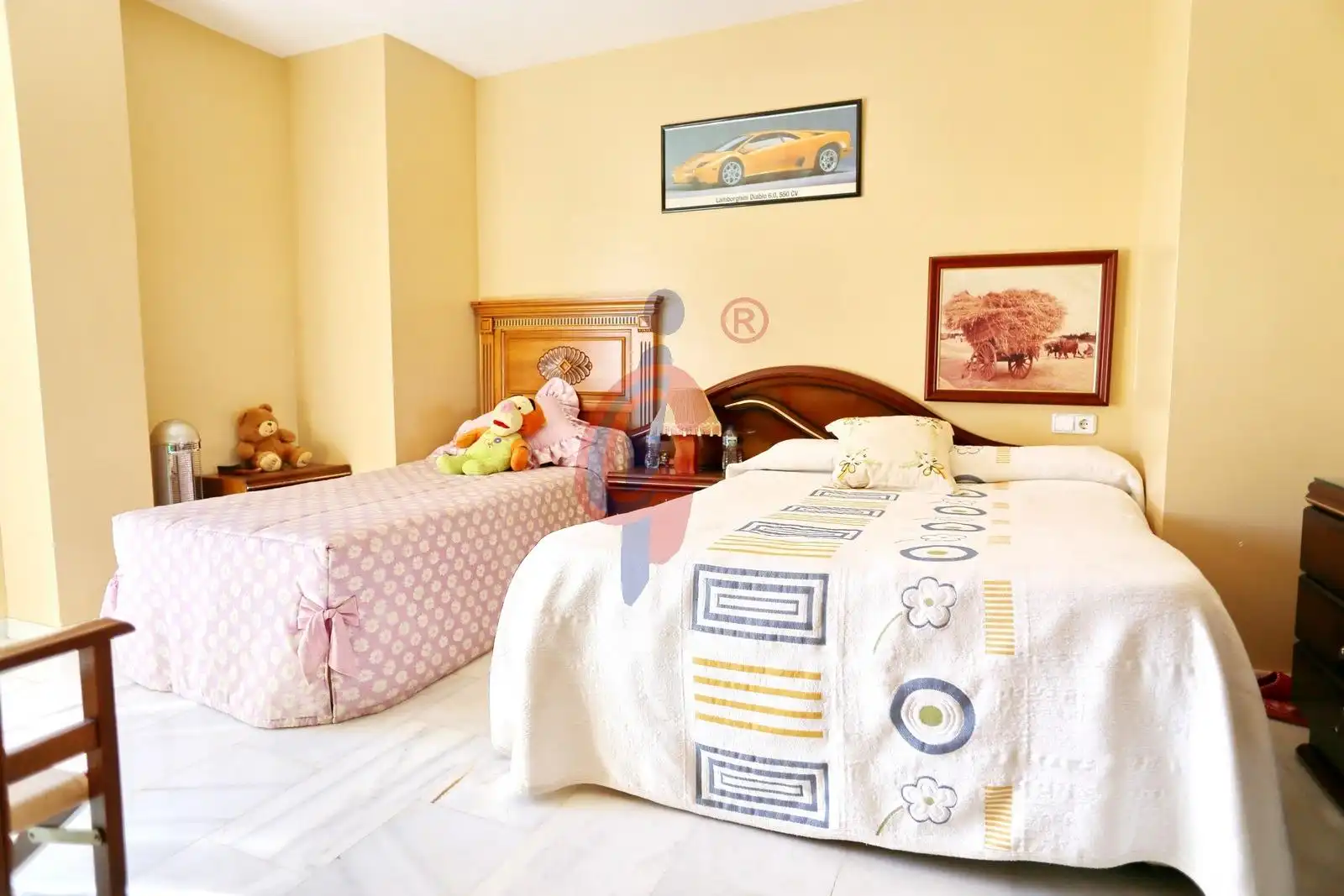 Habitación de Ático en venta en Guardamar del Segura con Aire acondicionado y Amueblado