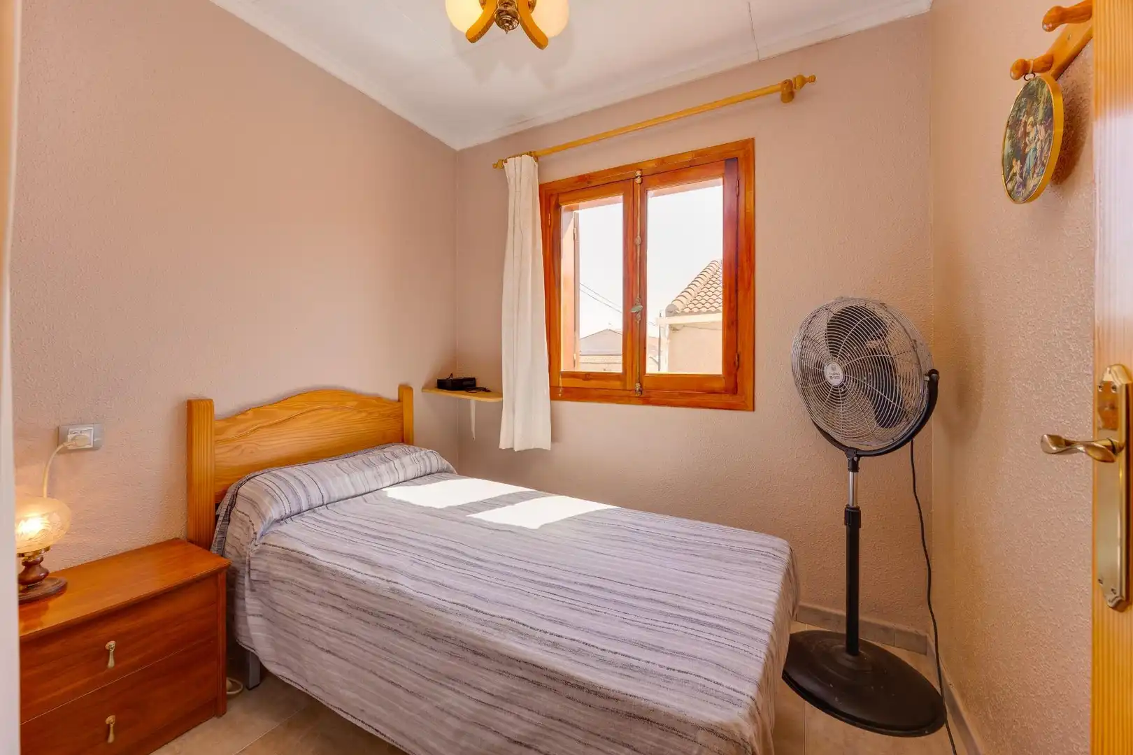 Habitación de Casa o chalet en venta en Torrevieja con Jardín privado, Terraza y Trastero