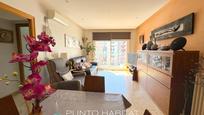 Living room of Flat for sale in  Barcelona Capital  with Air Conditioner and Balcony