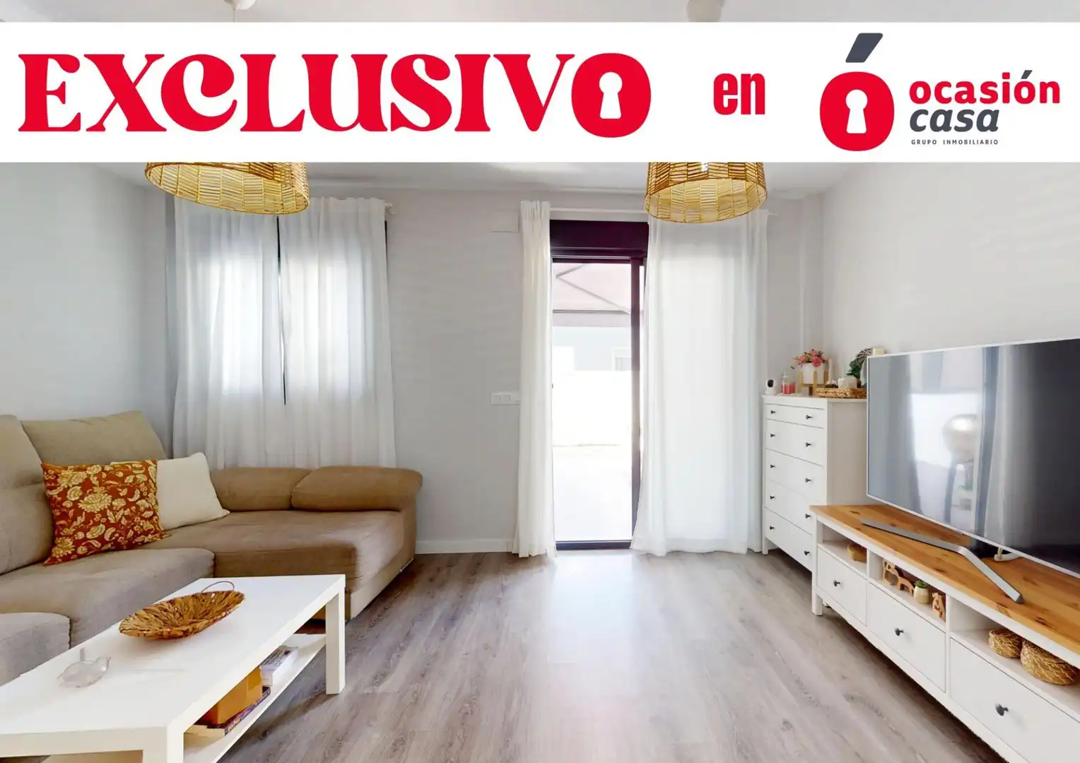 Detached homes for sale in Calle Amalia Rodrigues, Paraíso Arenal - La Colina