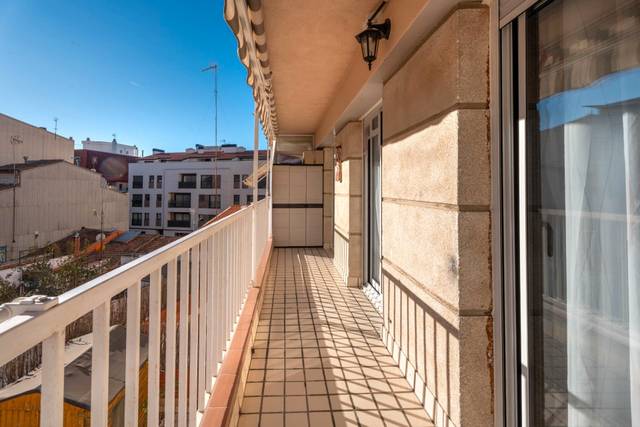 Piso en Venta en Rambla de Sant Nebridi, 45 en Cementiri Vell