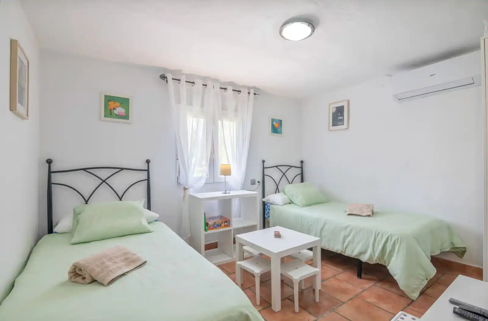 Habitación de Casa o chalet en venta en Aroche con Aire acondicionado, Jardín privado y Terraza