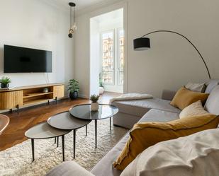 Sala d'estar de Apartament per a compartir en  Barcelona Capital amb Aire condicionat i Terrassa