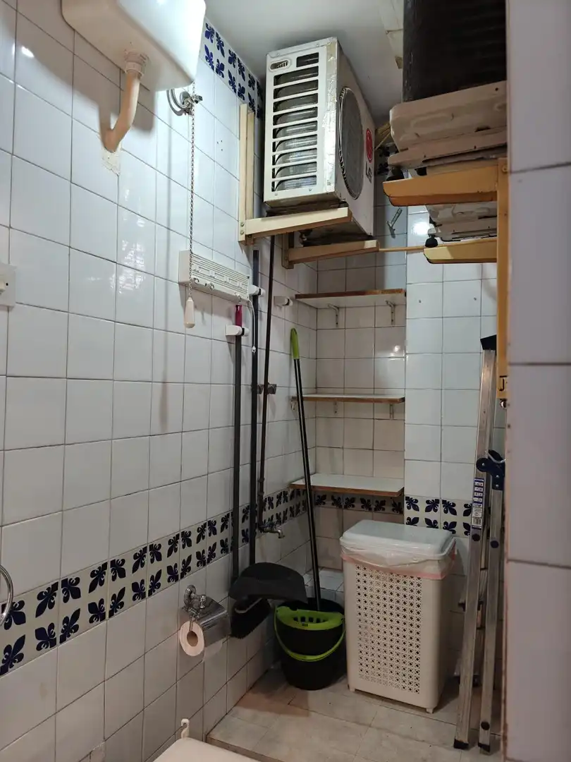 Baño de Local de alquiler en Granada