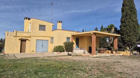 CASA DE CAMPO CON 20636M2 DE TERRENO