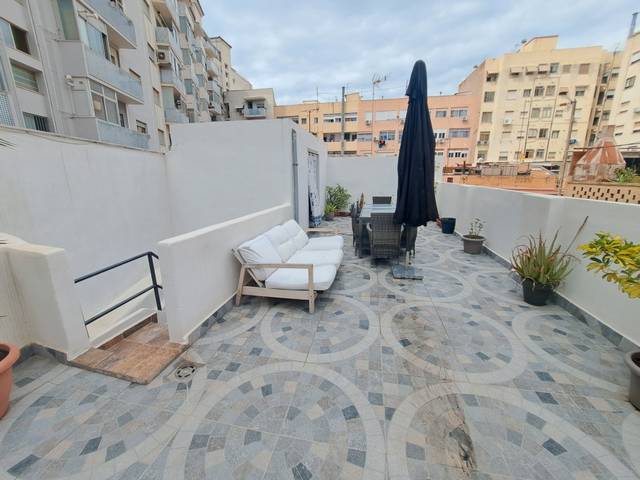 Casa-chalet en Venta en Avenida de Valencia - Avenida de Casalduch