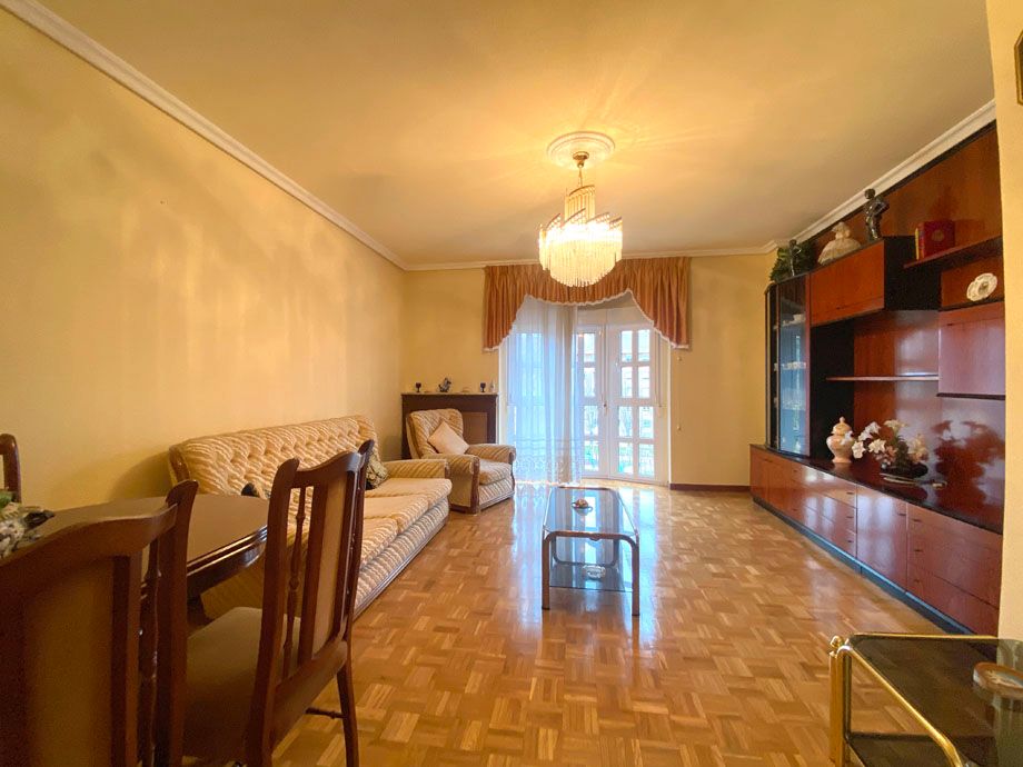 Living room of Flat for sale in Vitoria - Gasteiz  with Heating, Parquet flooring and Terrace