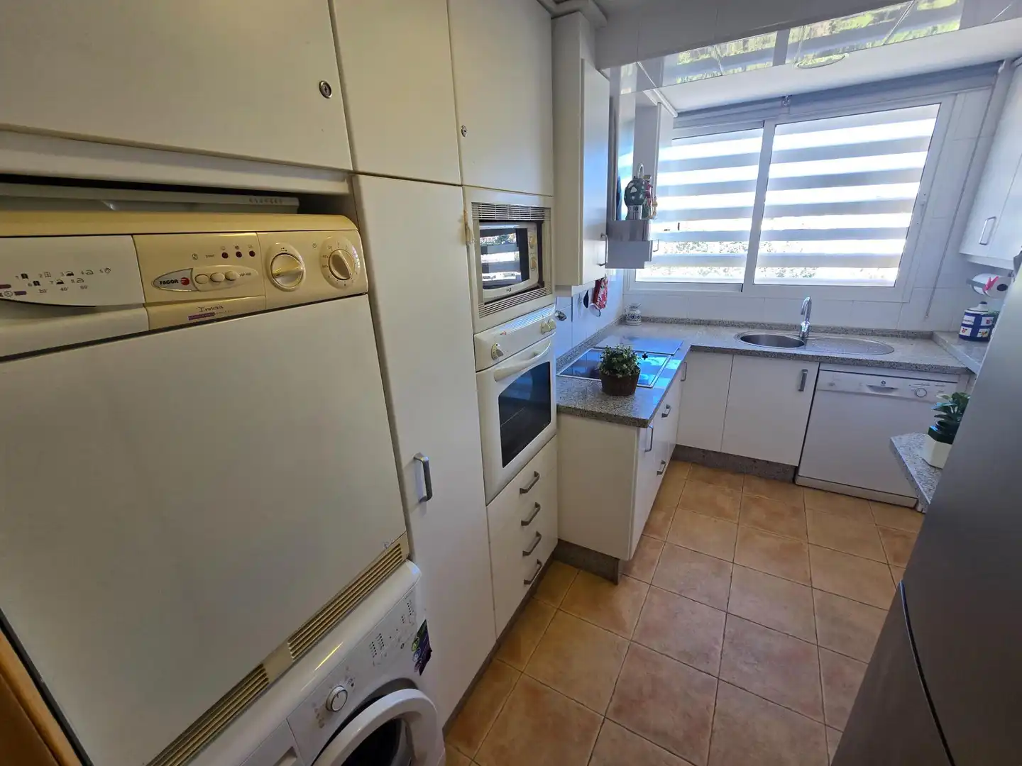 Cocina de Ático en venta en Torremolinos con Aire acondicionado, Calefacción y Terraza