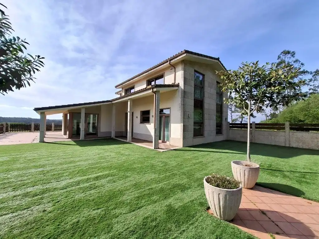 Vista exterior de Casa o chalet en venta en Cee con Calefacción, Jardín privado y Terraza