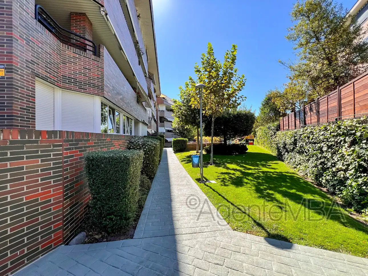 Flat with terrace to rent in Calle Isaac Albéniz 18, imagen 4