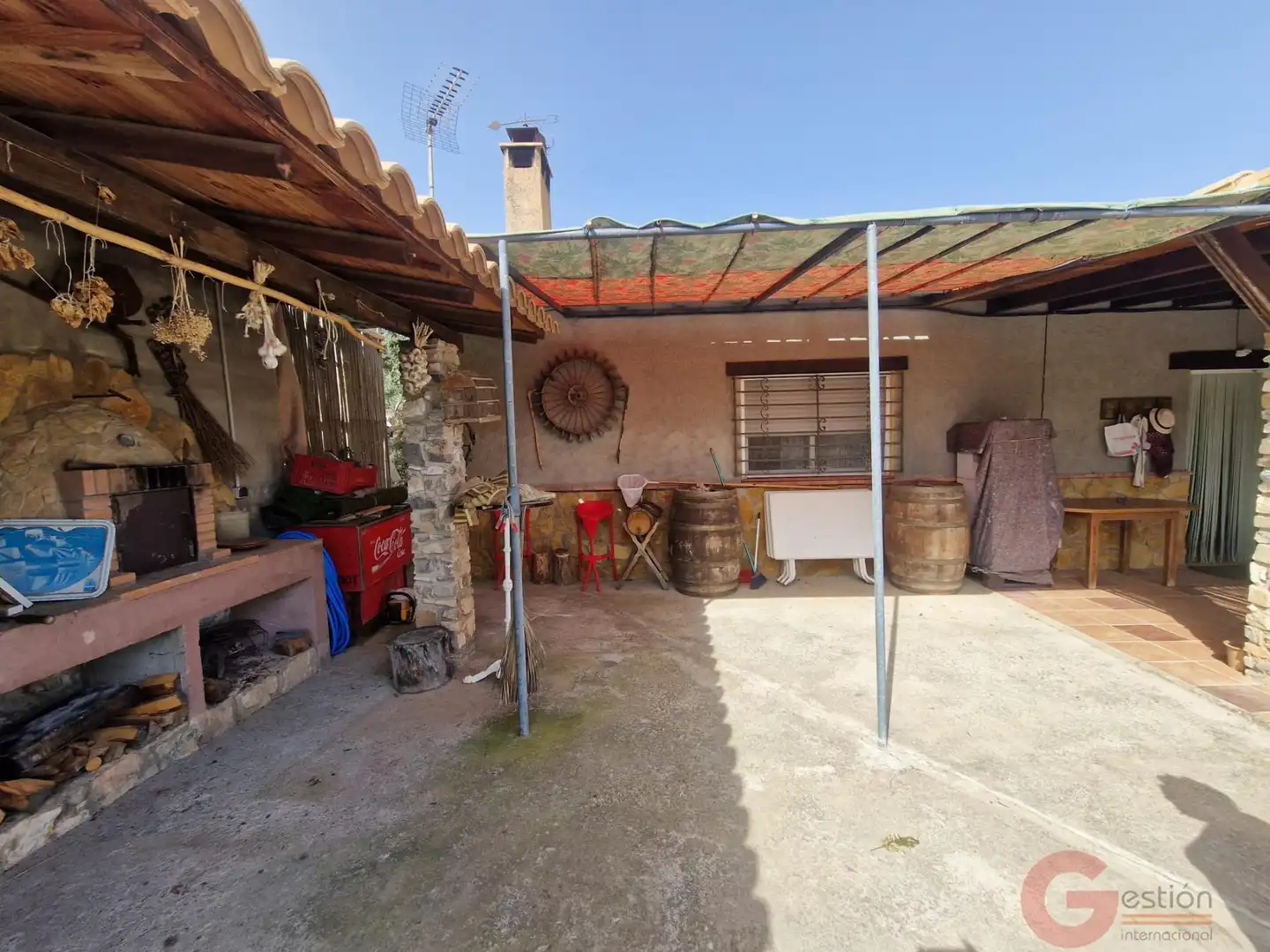 Country house zum Verkauf in El Pinar mit Terrasse und Schwimmbad