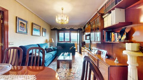 Foto 2 de Piso en venta en Txurdinaga, Bilbao