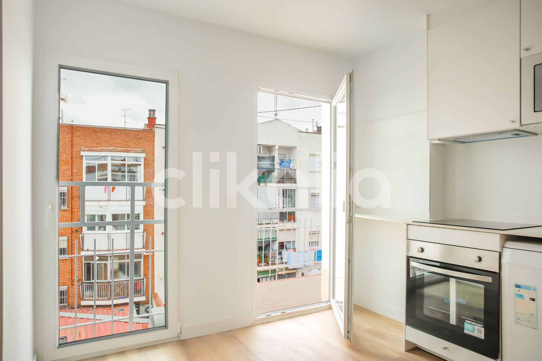 Habitación de Piso de alquiler en  Madrid Capital con Calefacción y Terraza