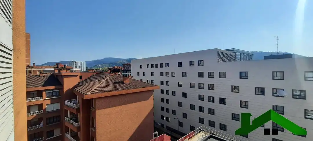 Exterior view of Flat for rent in Bilbao   with Heating and Balcony