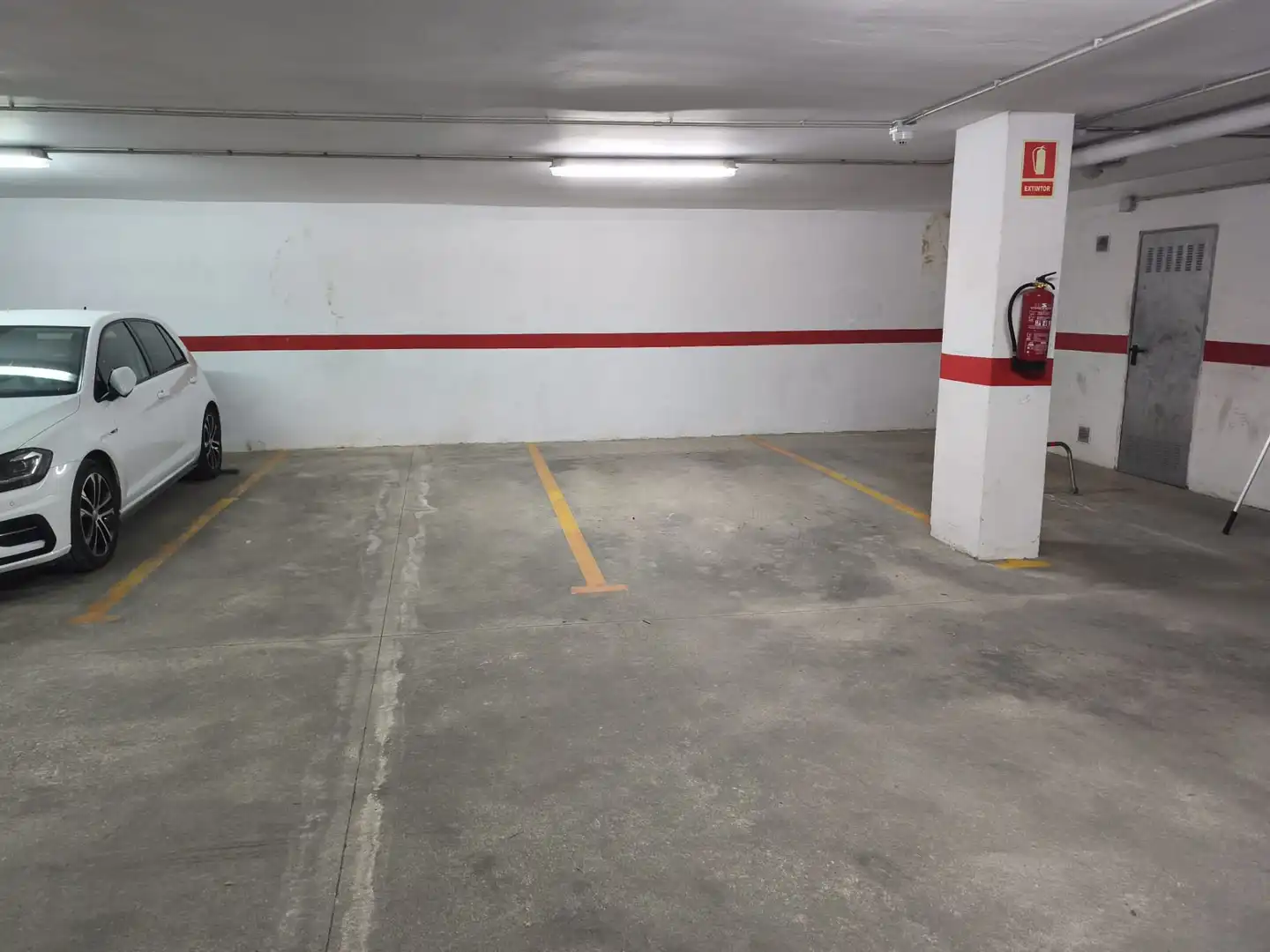 Parking de Apartamento en venta en Huelva con Aire acondicionado