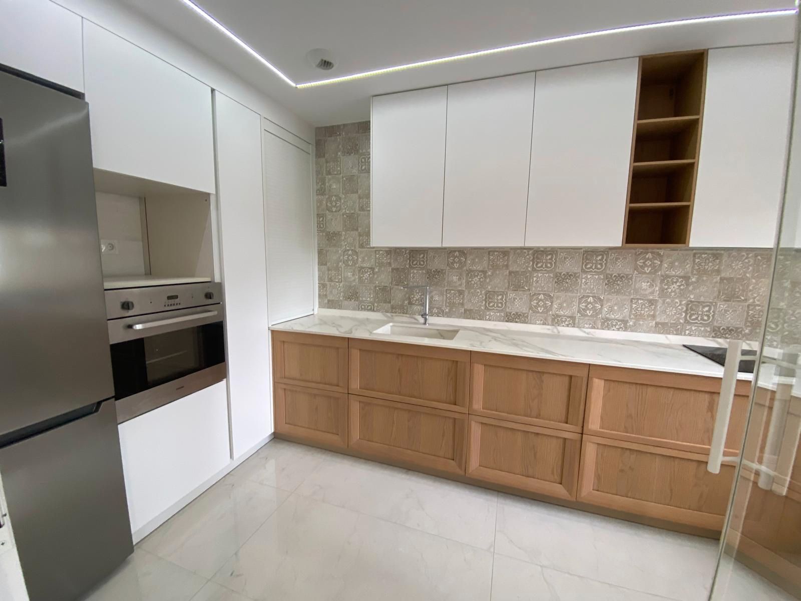 Piso de alquiler en Avenida Doctor Arturo Cortes, Facultad de Medicina