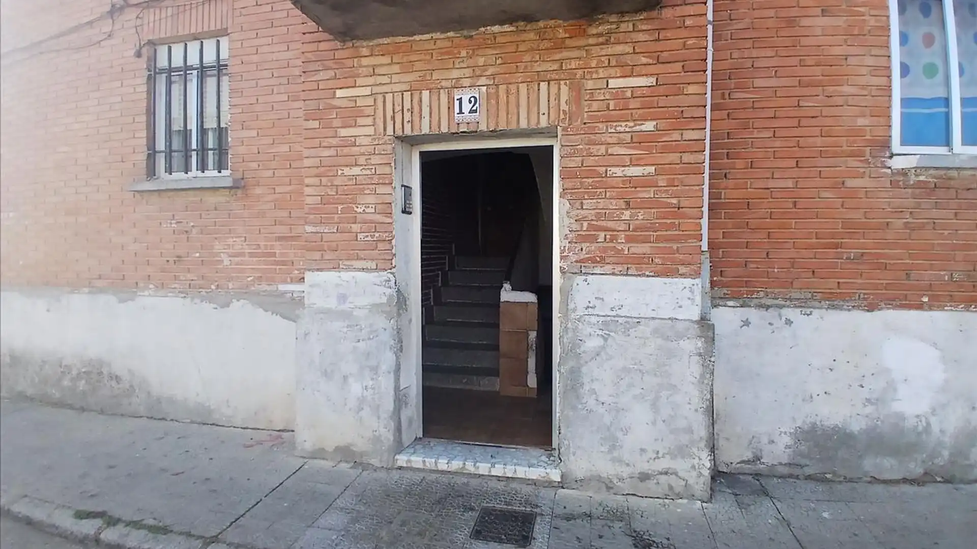 Vista exterior de Piso en venta en Palencia Capital con Calefacción