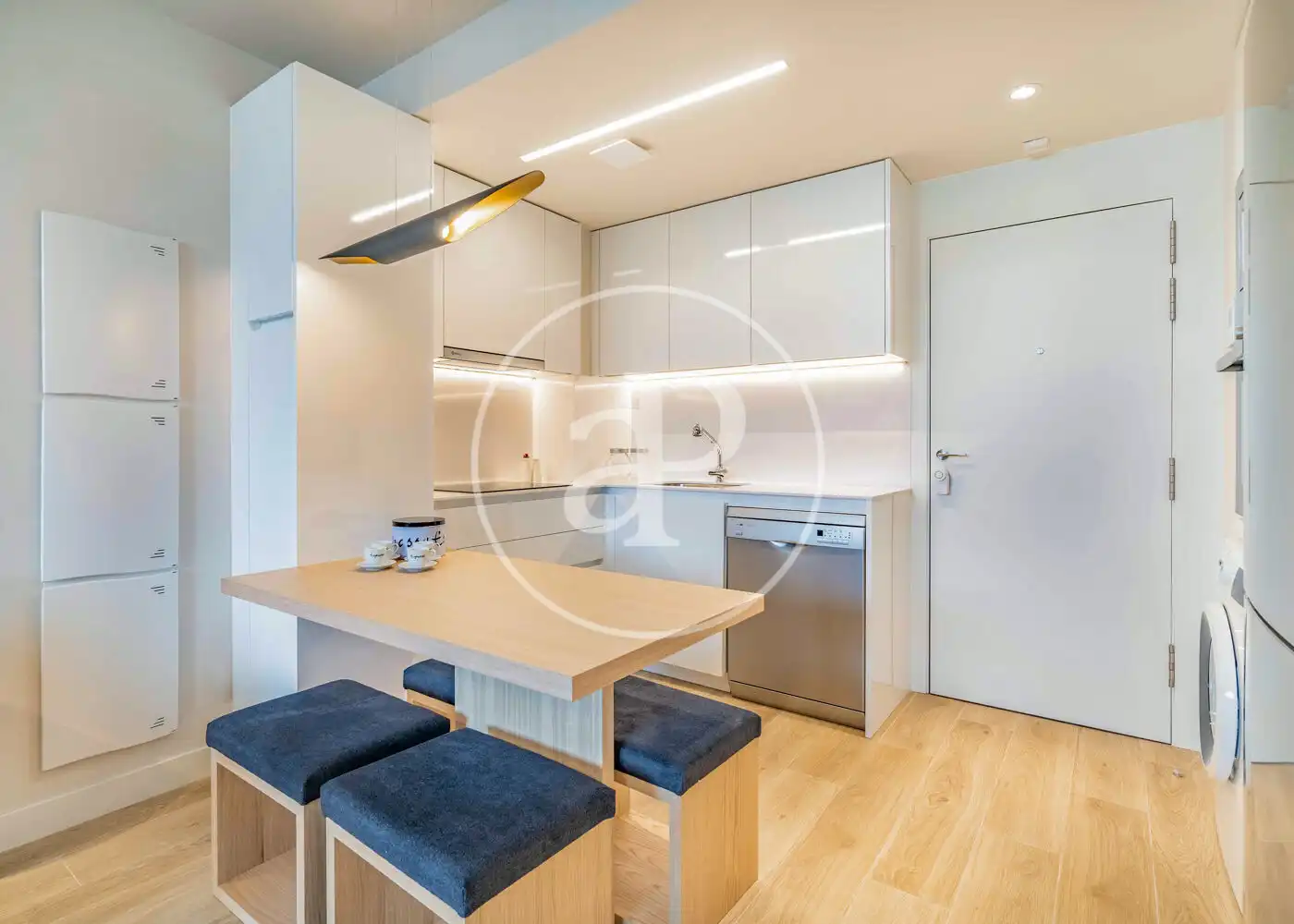 Kitchen of Flat for rent in Madrid  with Air Conditioner, Heating and Furnished