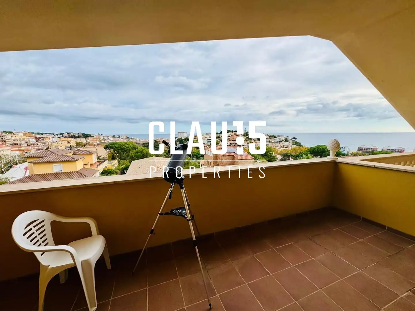 Vista exterior de Casa o chalet en venta en Canet de Mar con Jardín privado, Terraza y Piscina