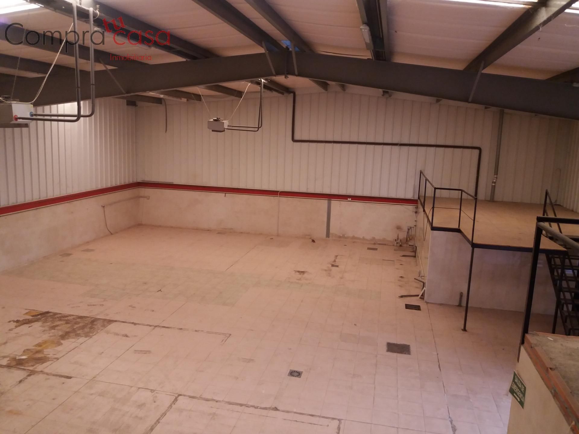 Industrial buildings to rent in Valverde del Majano  with Heating