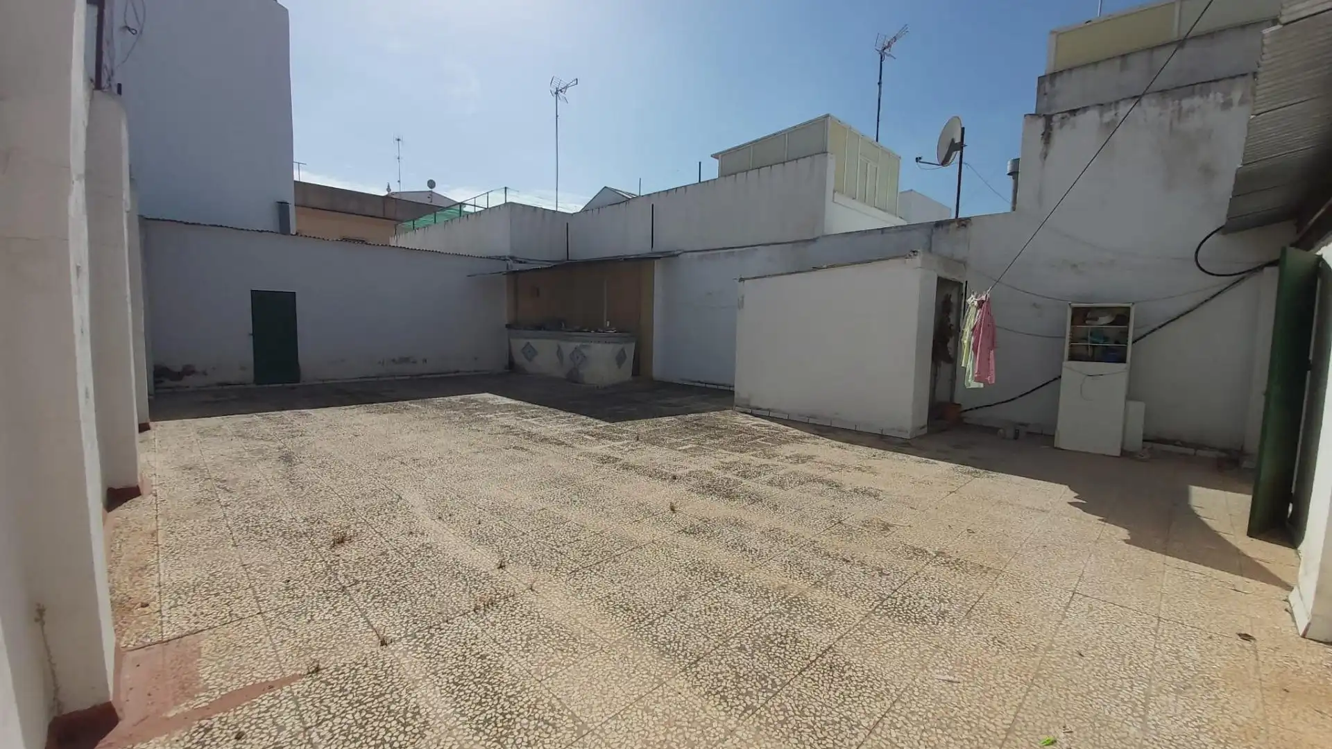 Exterior view of Houses for sale in Utrera
