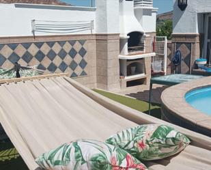 Terrassa de Casa adosada en venda en Lucena amb Terrassa i Piscina