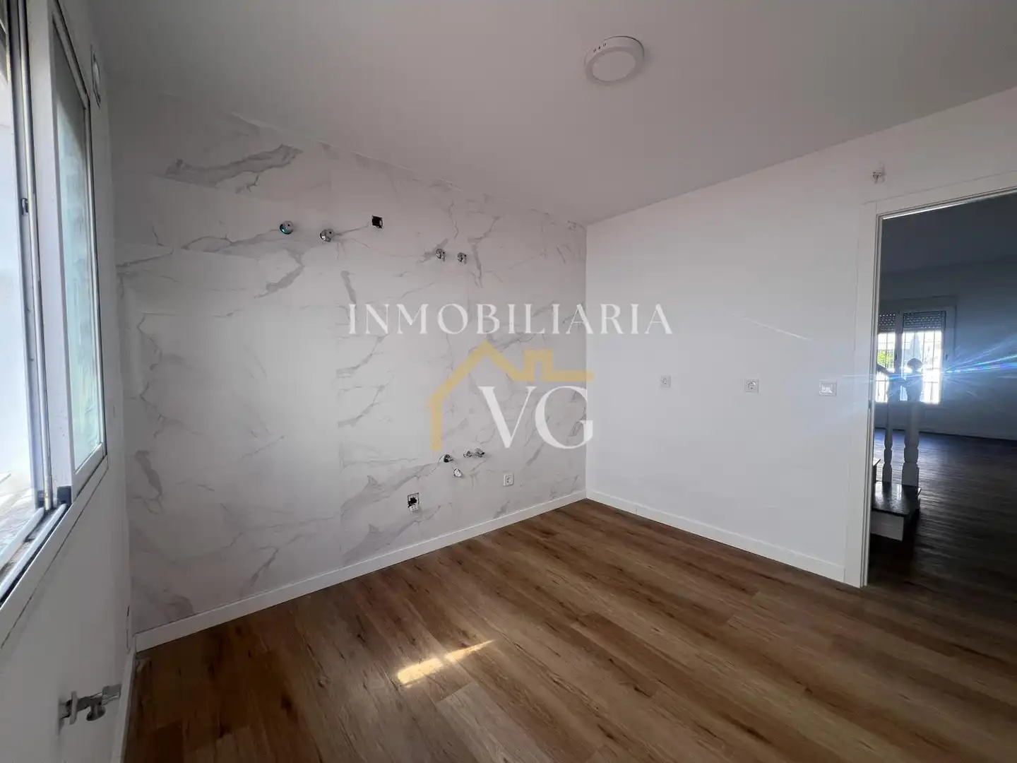 Casa adosada en venda en Guillena