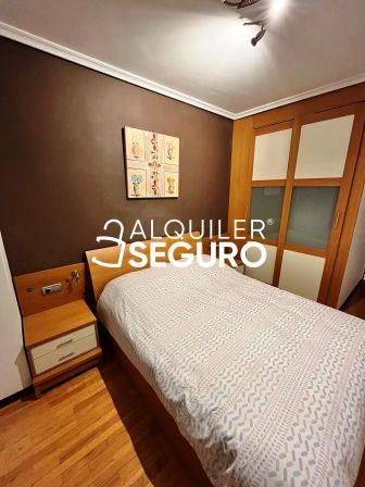 Bedroom of Flat for rent in Vitoria - Gasteiz  with Heating, Terrace and Furnished