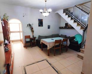 Sala d'estar de Casa o xalet en venda en  Sevilla Capital amb Aire condicionat, Terrassa i Traster