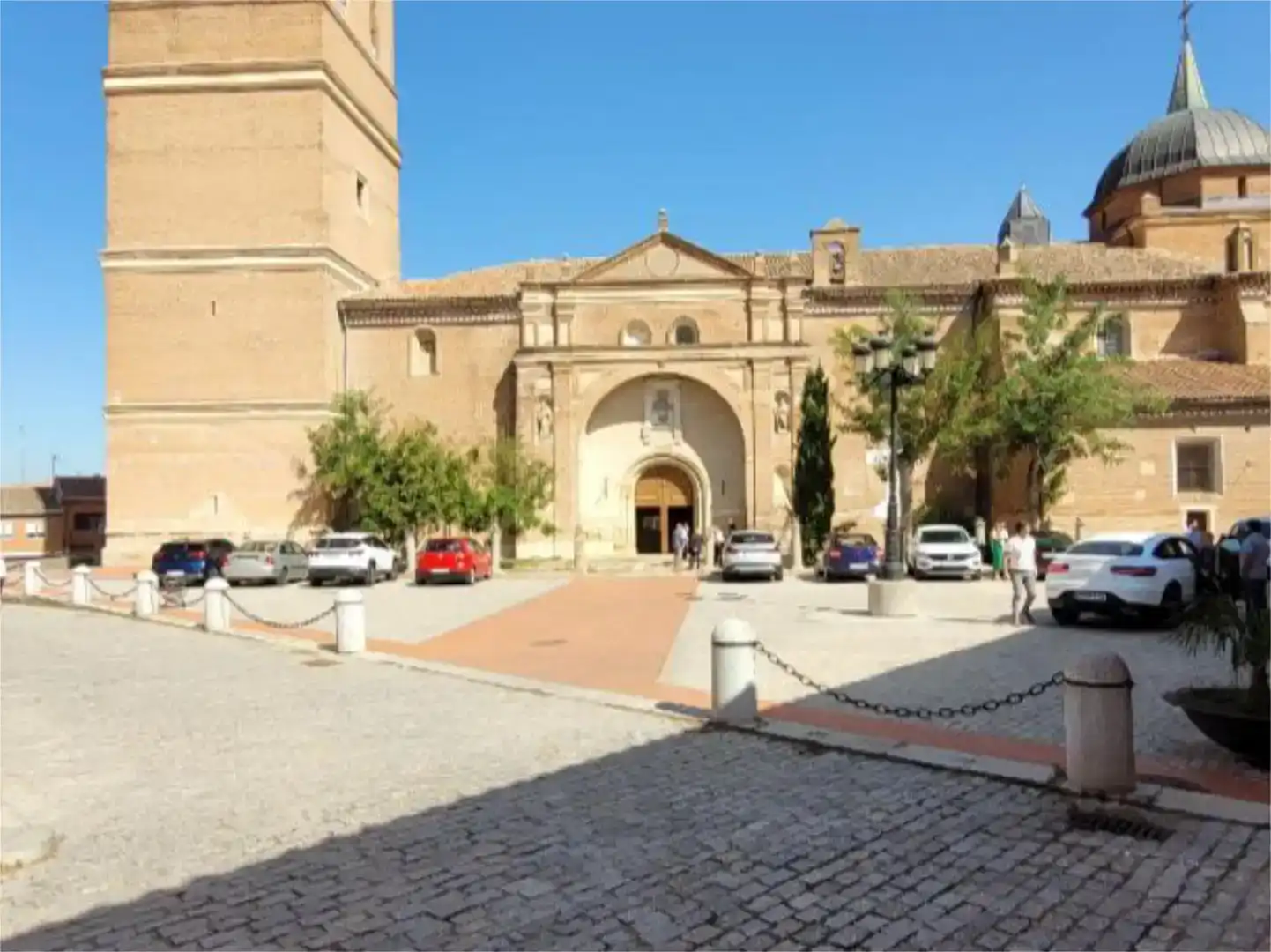 Vista exterior de Pis en venda en Alaejos amb Balcó