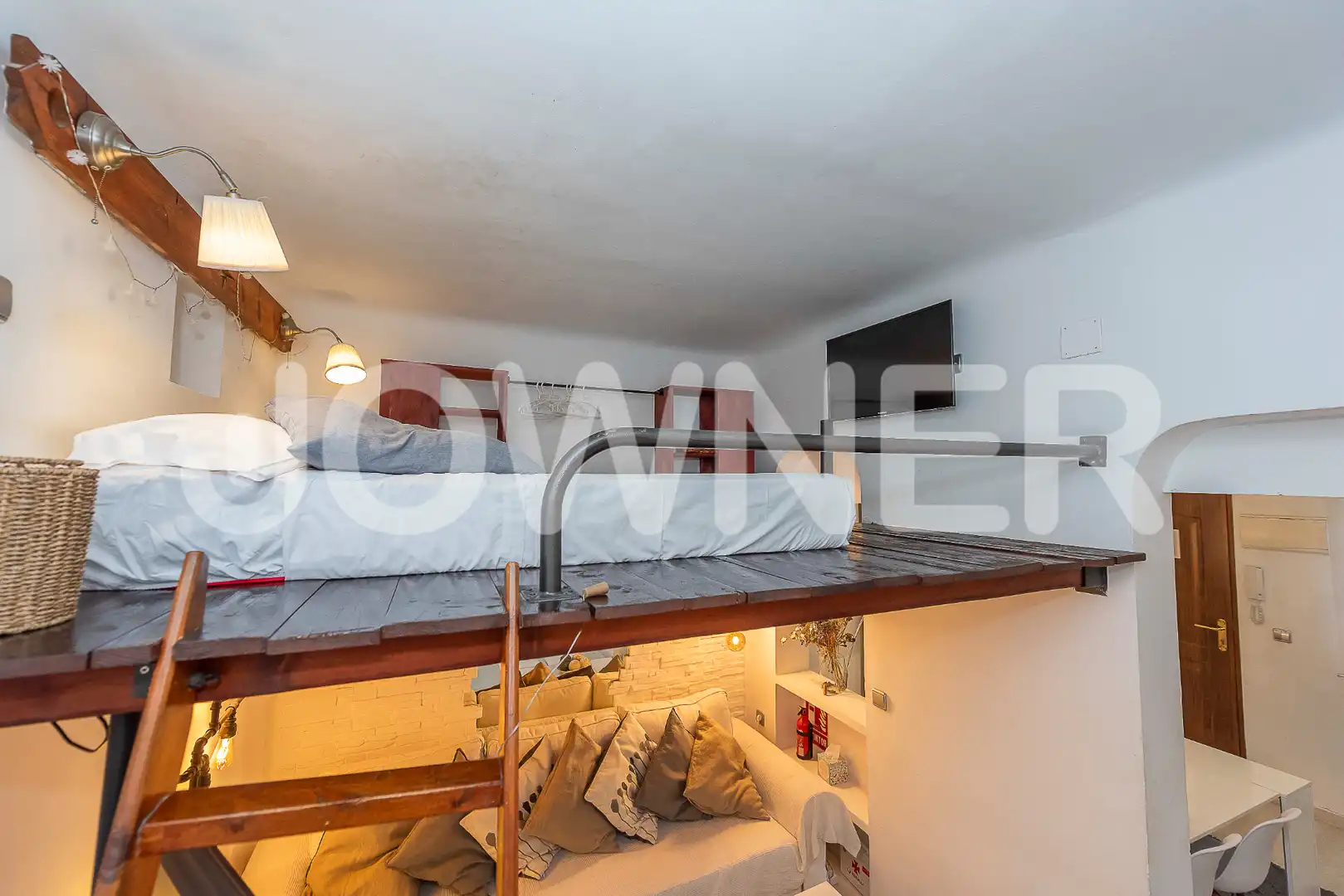Bedroom of Flat for rent in Madrid  with Air Conditioner, Heating and Furnished